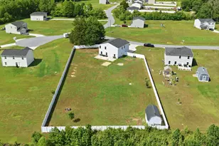 881 Ashbury Ln, Ayden, NC 28513 - Photo 40
