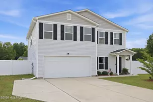 881 Ashbury Ln, Ayden, NC 28513 - Photo 2