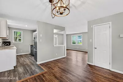 504 Clyde Drive, Jacksonville, NC 28540 - Photo 6