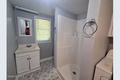 407 S Johnson Street, Mount Olive, NC 28365 - Photo 10