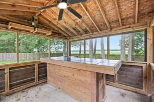 110 Maddrey Dr, Camden, NC 27921 - Photo 10