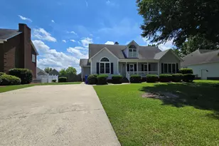 102 White Oak Dr, Greenville, NC 27858 - Photo 2