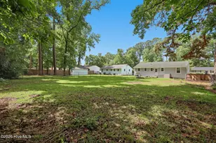 508 Oak Ln, Jacksonville, NC 28540 - Photo 32