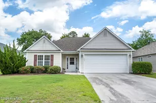 153 N Belvedere Dr, Hampstead, NC 28443 - Photo 2