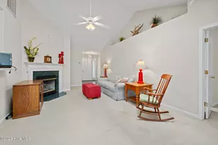 153 N Belvedere Dr, Hampstead, NC 28443 - Photo 4