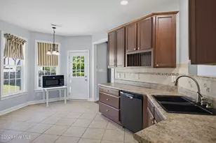 300 Walkens Woods Ln, Jacksonville, NC 28546 - Photo 14