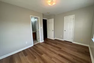 364 Hunting Green Dr, Jacksonville, NC 28546 - Photo 6