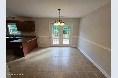 305 Cabin Circle, Jacksonville, NC 28540 - Photo 4