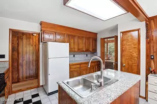 423 E Creekview Dr, Hampstead, NC 28443 - Photo 10