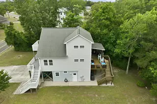 805 Driftwood Dr, Hampstead, NC 28443 - Photo 46