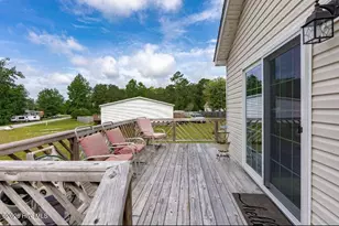 120 Ole Field Cir, Newport, NC 28570 - Photo 38
