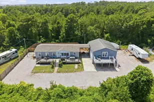 141 Pender Ln, Newport, NC 28570 - Photo 4
