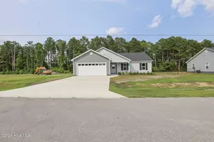 123 Buckskin Dr, Pollocksville, NC 28573 - Photo 2