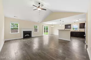 212 Holly Grove Ct E, Jacksonville, NC 28540 - Photo 14