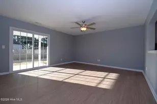 1227 Masters Ln, Greenville, NC 27834 - Photo 6