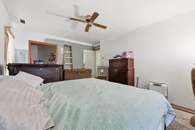 1239 Hibbs Road, Newport, NC 28570 - Photo 10