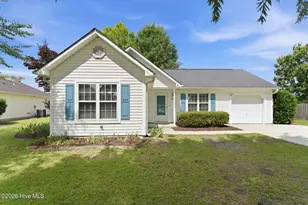 805 Valley Forge Ct, Wilmington, NC 28411 - Photo 1