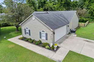 533 Brook St, Morehead City, NC 28557 - Photo 2