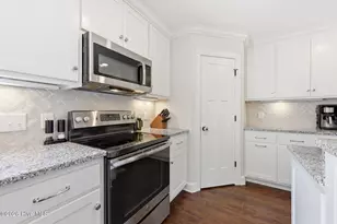 405 Cheltenham Dr, Greenville, NC 27834 - Photo 12