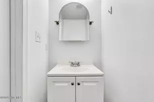 7396 Crystal Stone Ct, Leland, NC 28451 - Photo 6