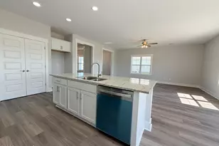 506 E Black Water Ln, Maysville, NC 28555 - Photo 12