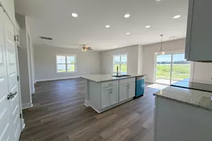 506 E Black Water Ln, Maysville, NC 28555 - Photo 18