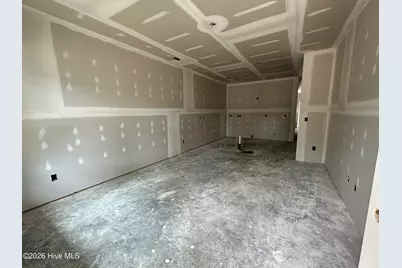 704 B Bynum Avenue, Maysville, NC 28555 - Photo 2