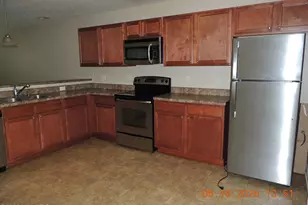 421 Falls Cove, Jacksonville, NC 28546 - Photo 4