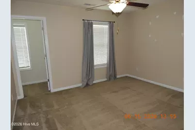 421 Falls Cove, Jacksonville, NC 28546 - Photo 20