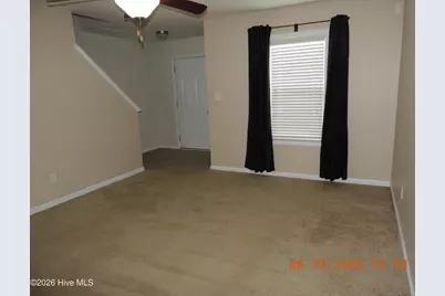 421 Falls Cove, Jacksonville, NC 28546 - Photo 12