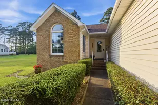 6009 Pelican Dr, New Bern, NC 28560 - Photo 20