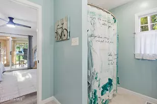 6009 Pelican Dr, New Bern, NC 28560 - Photo 18