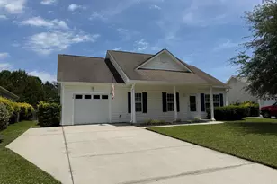 136 N Palm Dr, Leland, NC 28479 - Photo 2