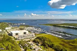 207 River Dr, Southport, NC 28461 - Photo 66
