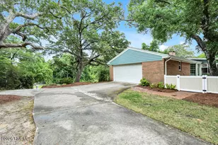 207 River Dr, Southport, NC 28461 - Photo 48