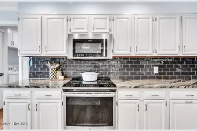 207 River Drive, Southport, NC 28461 - Photo 18