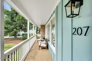 207 River Dr, Southport, NC 28461 - Photo 2
