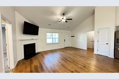 225 Westfield Drive, Richlands, NC 28574 - Photo 2
