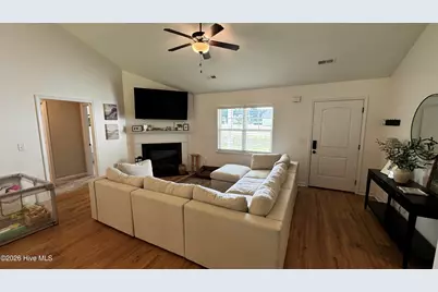 225 Westfield Drive, Richlands, NC 28574 - Photo 2