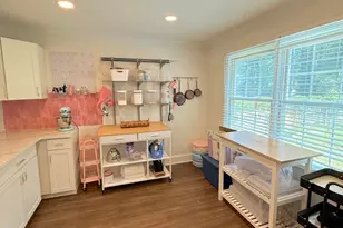 102 E Baywood Ln, Greenville, NC 27834 - Photo 16