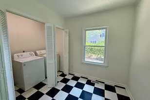 407 Vann Dr, Clinton, NC 28328 - Photo 18