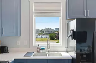 415 Carolina Beach Ave N, Carolina Beach, NC 28428 - Photo 26