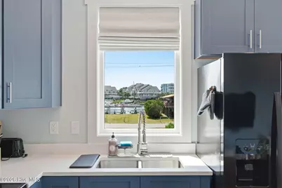 415 Carolina Beach Avenue N, Carolina Beach, NC 28428 - Photo 24
