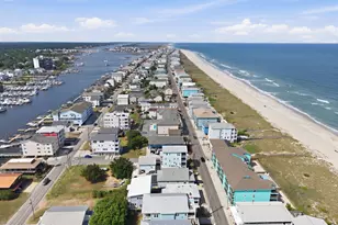 415 Carolina Beach Ave N, Carolina Beach, NC 28428 - Photo 16