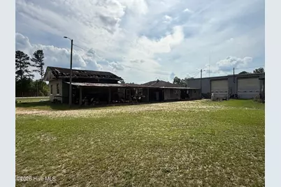1434 Nc 53 Highway W, Elizabethtown, NC 28337 - Photo 12