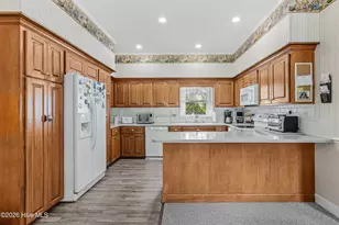 206 Crestwood Dr, Goldsboro, NC 27530 - Photo 14