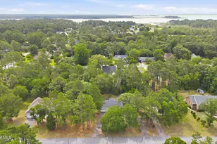 900 Crane Dr, New Bern, NC 28560 - Photo 36