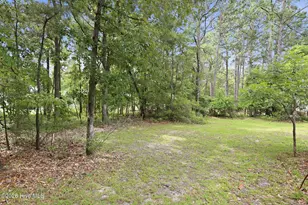 900 Crane Dr, New Bern, NC 28560 - Photo 32