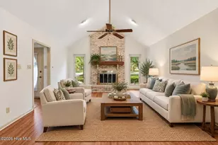 900 Crane Dr, New Bern, NC 28560 - Photo 6