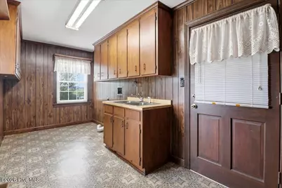 3830 Wayne Memorial Drive, Goldsboro, NC 27534 - Photo 14